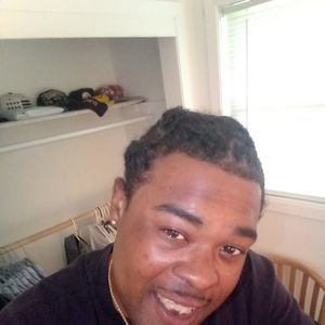 Meet your Posher, Larry